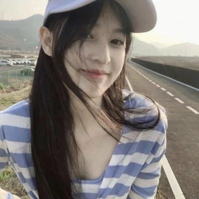 美国佬与他的后宫